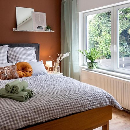 Wohlfuehlwohnung Mit 25 Qm Terrasse, Netflix Koblenz  Exterior foto